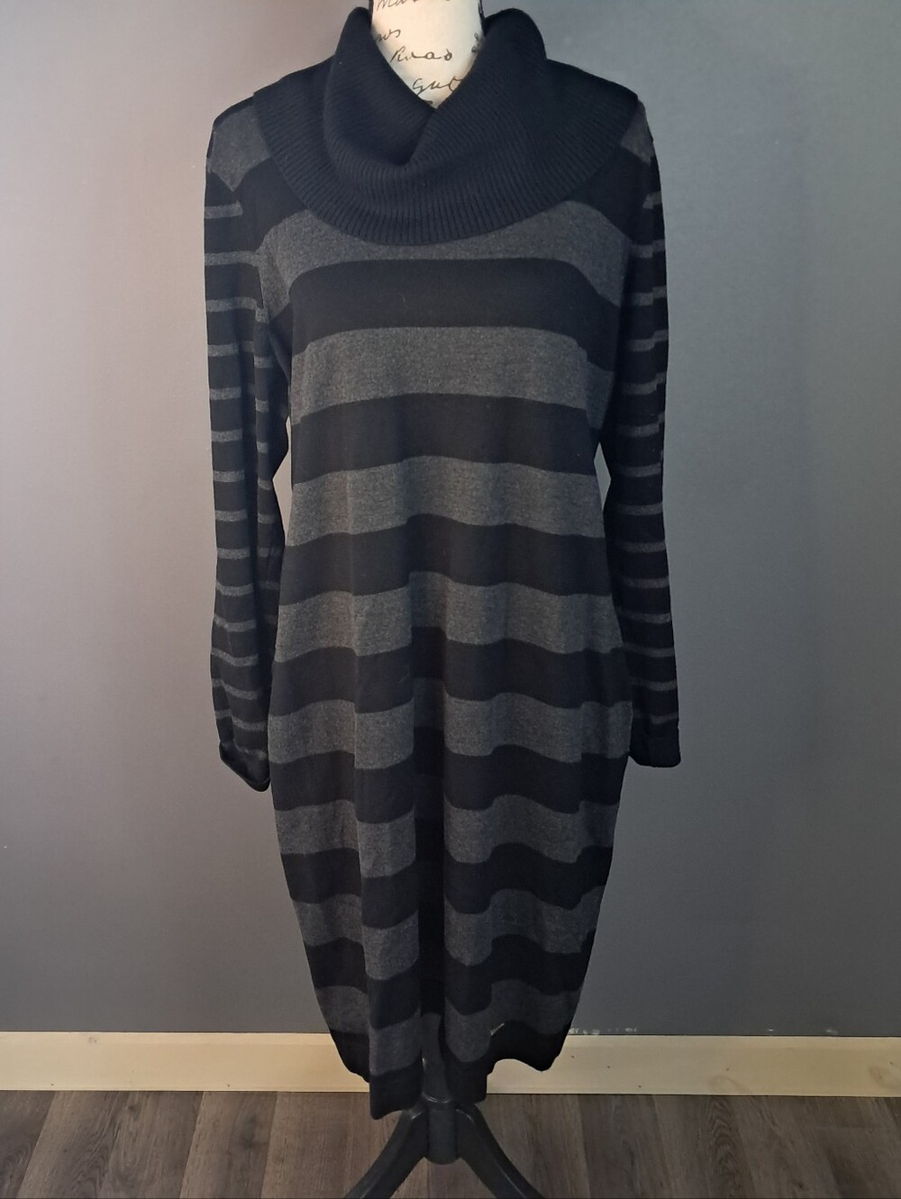 Tommy Hilfiger Womens Sweater Dress Size XL Black Striped Stretch Cowl Neck